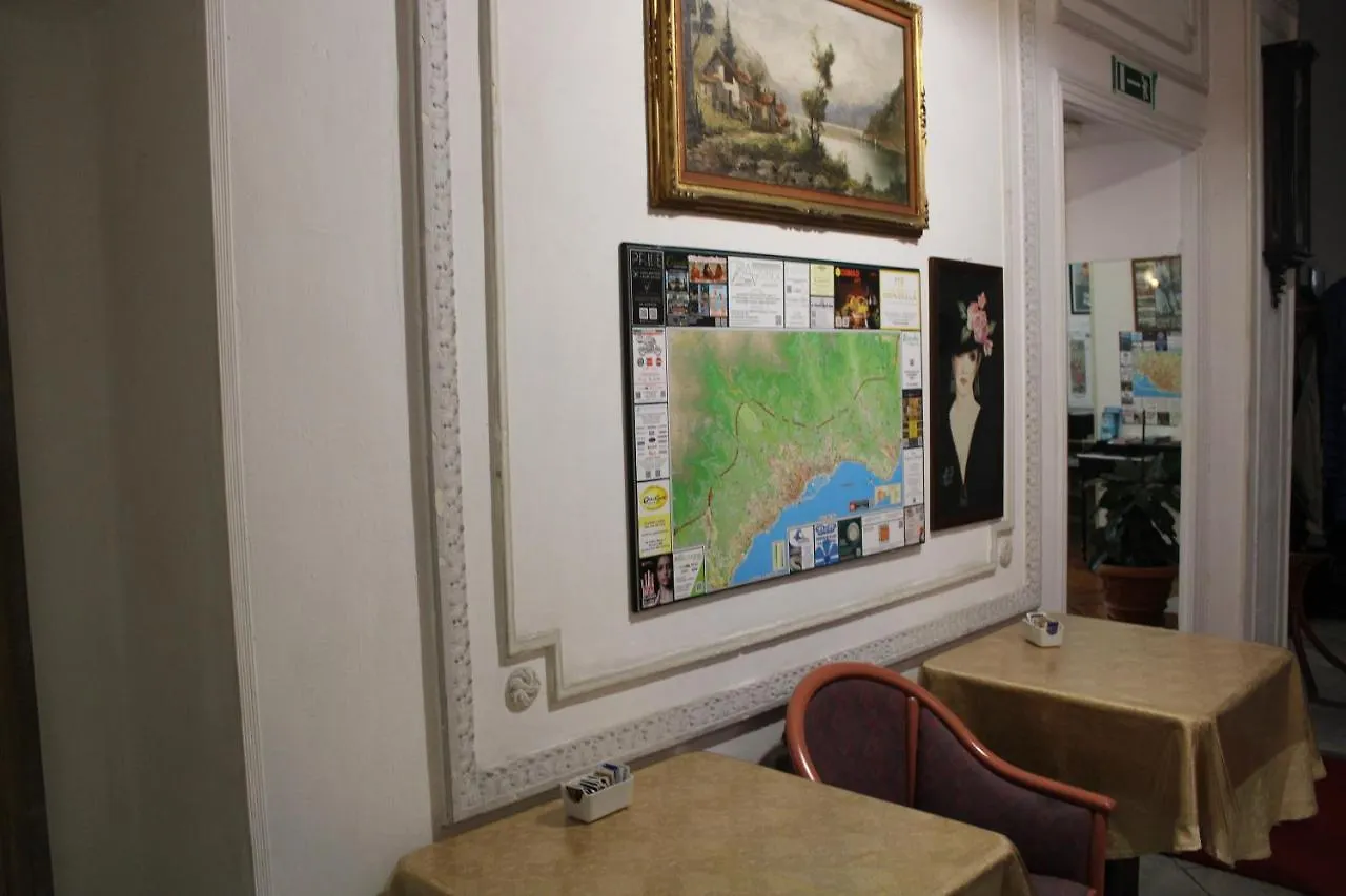 ***  סנרמו Hotel Milano איטליה