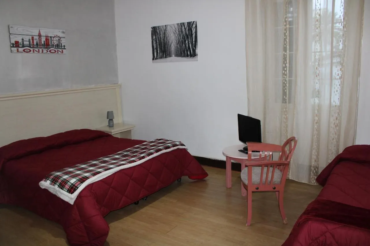 סנרמו Hotel Milano 3*,  איטליה