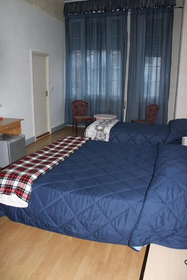 Hotel Milano Sanremo 3*,  Italy